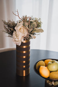 Knightley Vase, Black and Gold